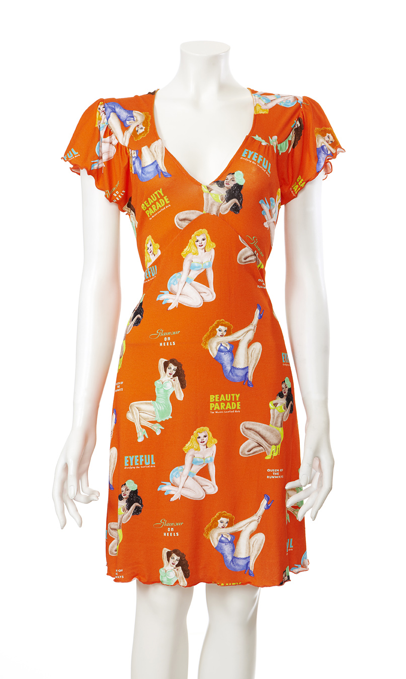 PIN-UPS