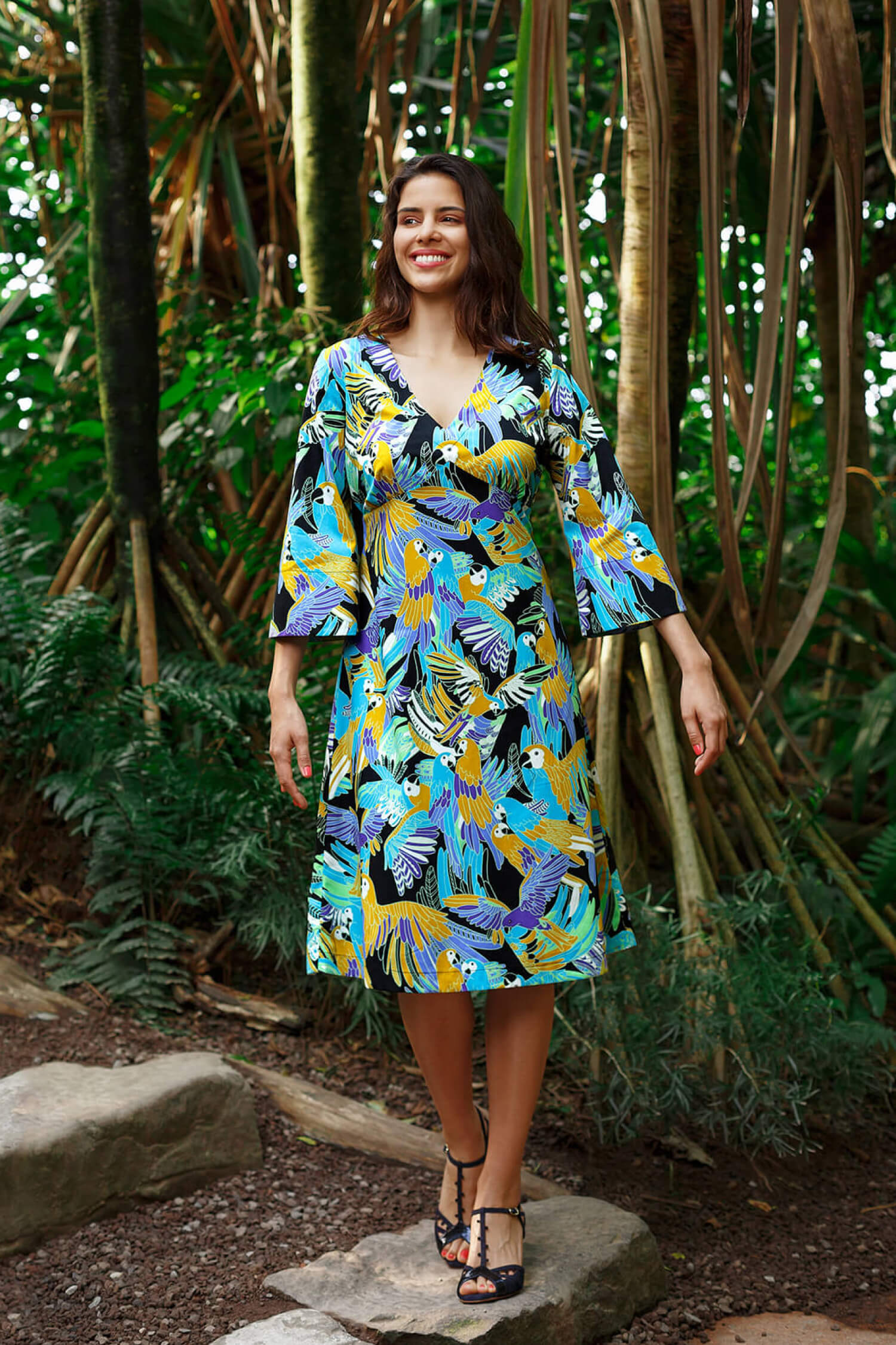 Parrot -Dress Trumpet Sleeves