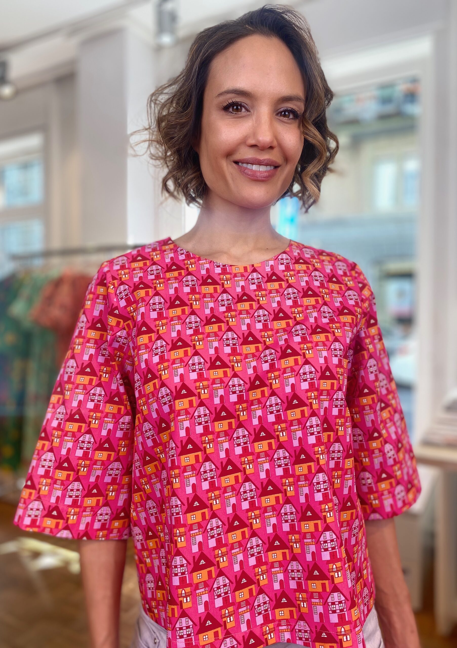 Homes- Blouse Short
