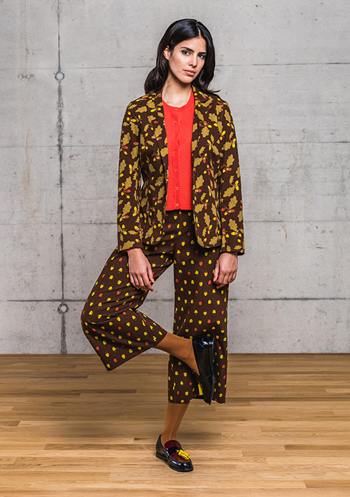 Acorn with leaves – Blazer & Pants