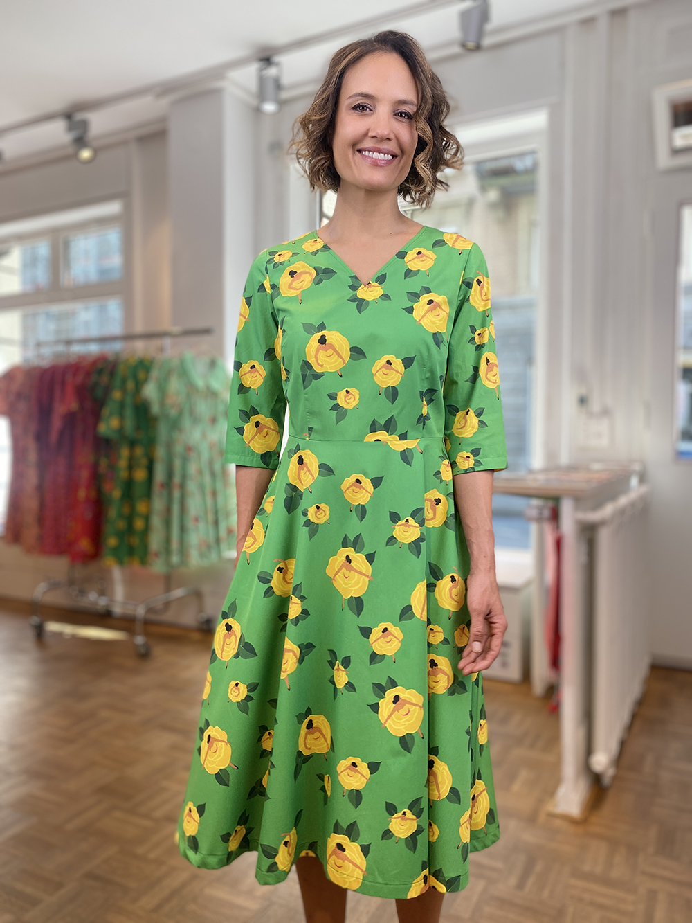 Dance Roses-Dress V Neck