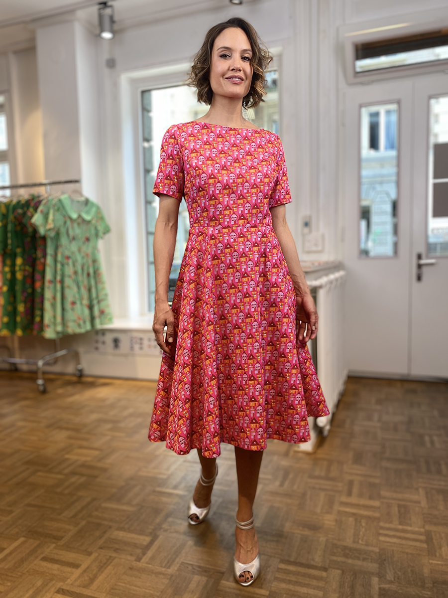 Homes-Dress Audrey Neck