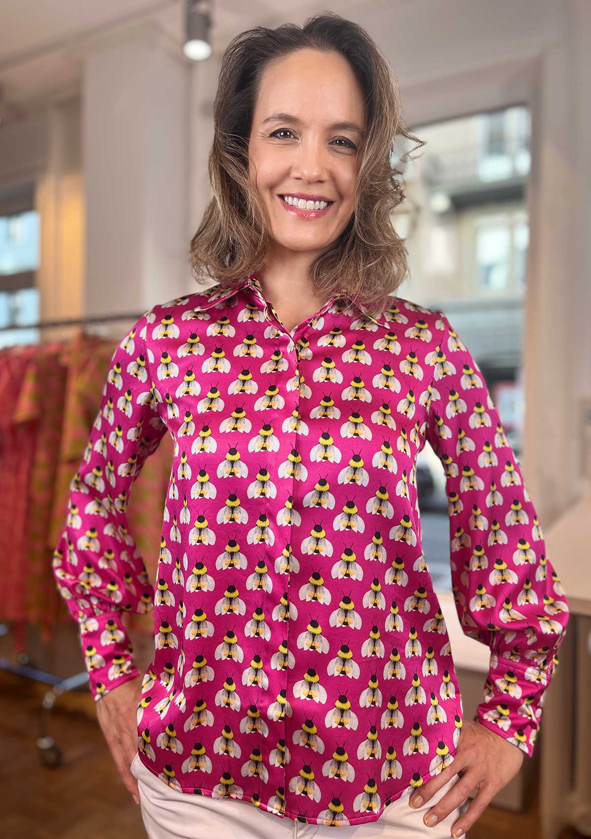 BEES-SILK BLOUSE