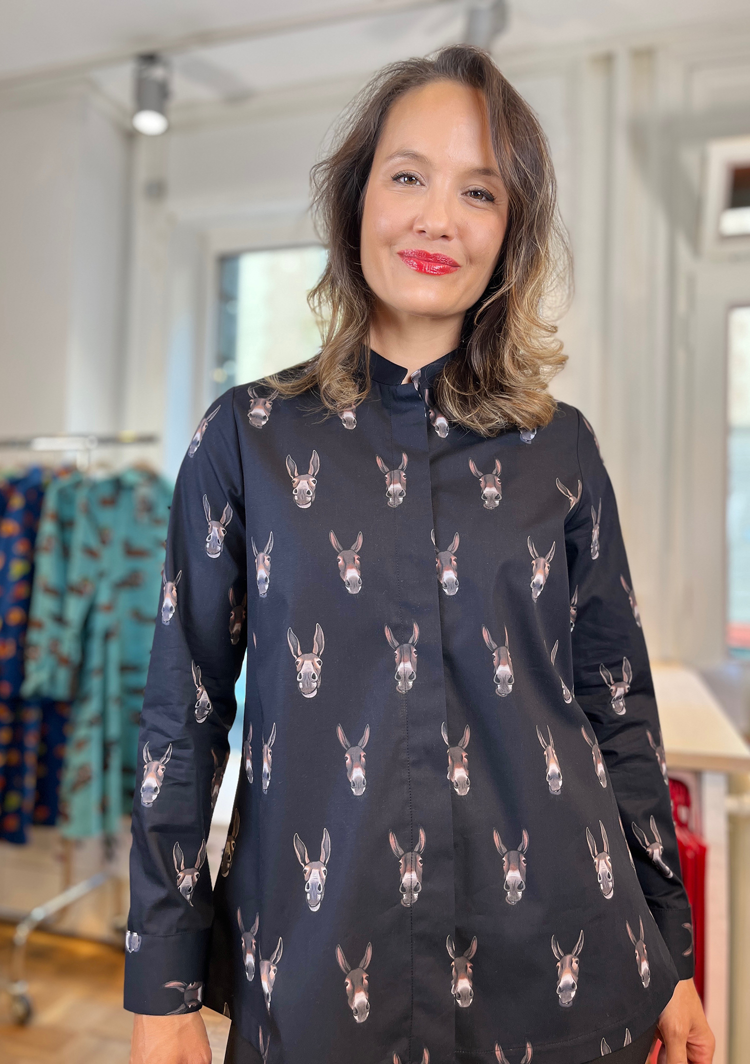 DONKEYS-BLOUSE MAO COLLAR